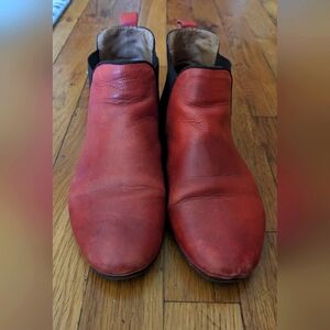Miz Mooz Red Leather Chelsea Slip On Ankle Boots Women's Size 7.5